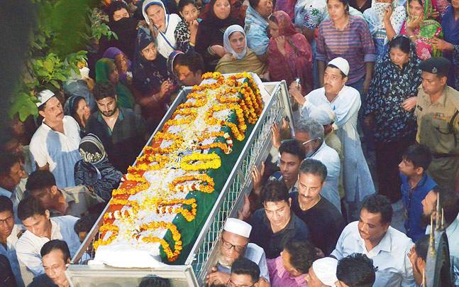 21 ಗುಂಡೇಟು ತಿಂದು ಮೃತಪಟ್ಟ ತಂಝೀಲ್ ಹುತಾತ್ಮನಲ್ಲವೇ ?